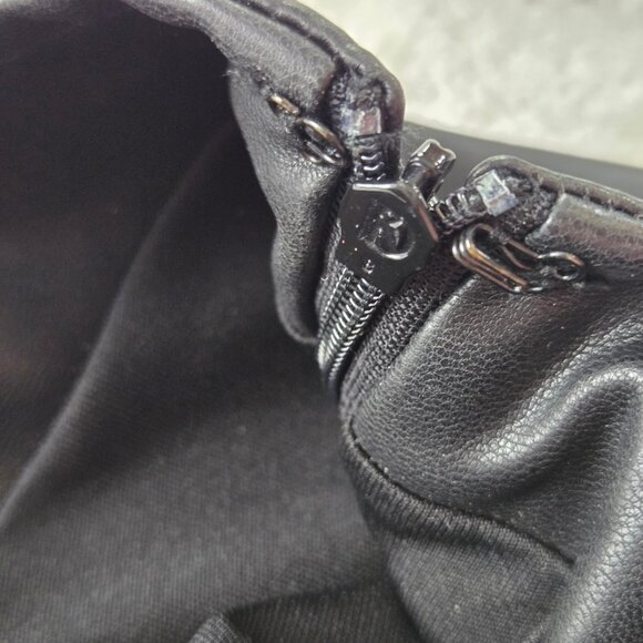 🎄 Fashion Nova EUC faux leather lace mini skirt XL Juniors black - Picture 10 of 14